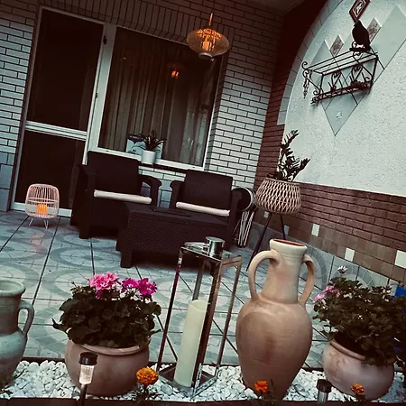 Silver Apartman *